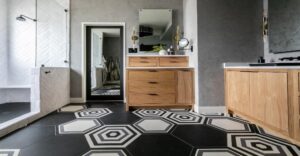 Bold tiling design